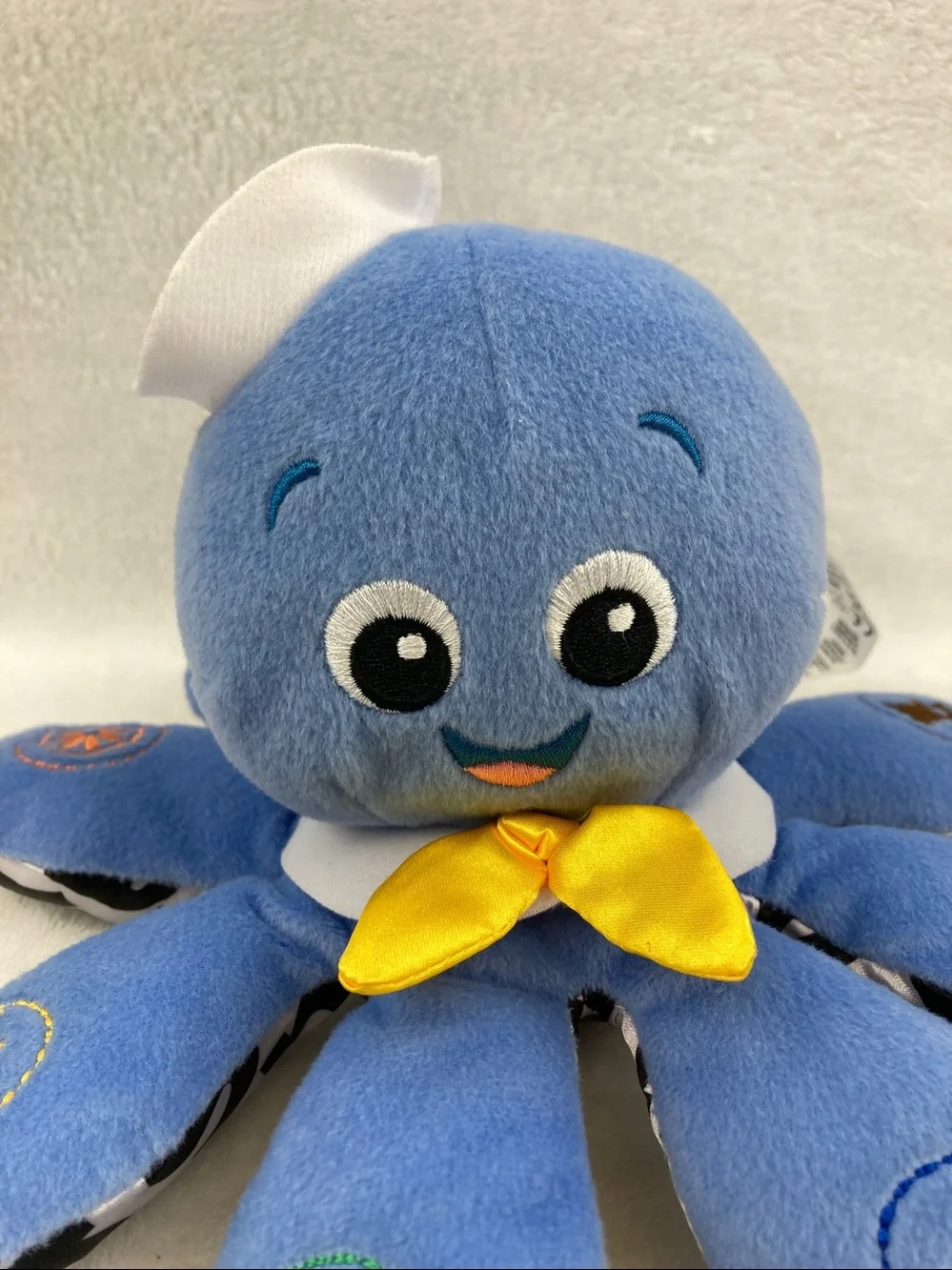 Baby Einstein Octoplush Color Discovery Interactive Toy 10”